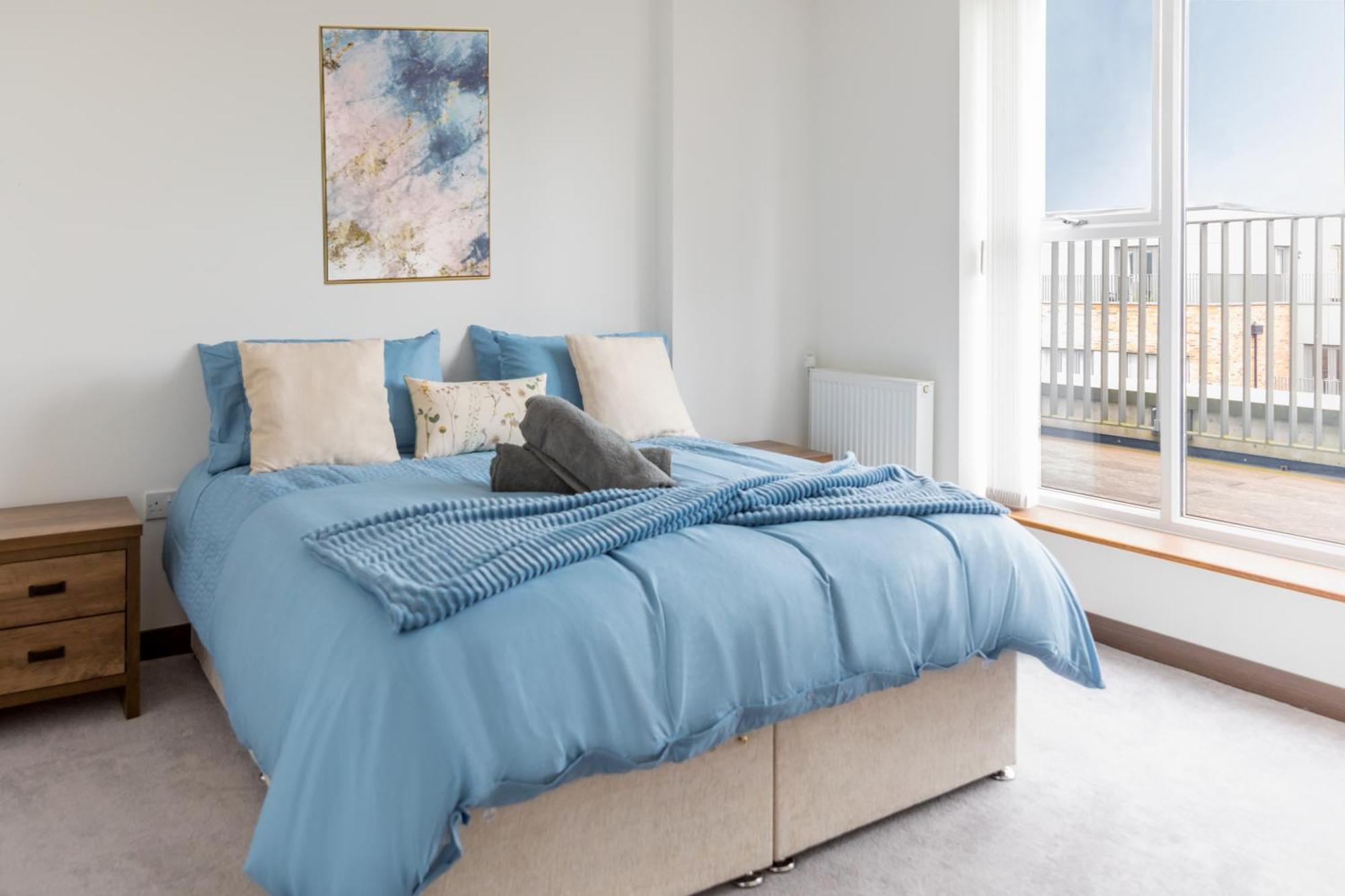 Luxury Penthouse 3 Bedroom & Parking