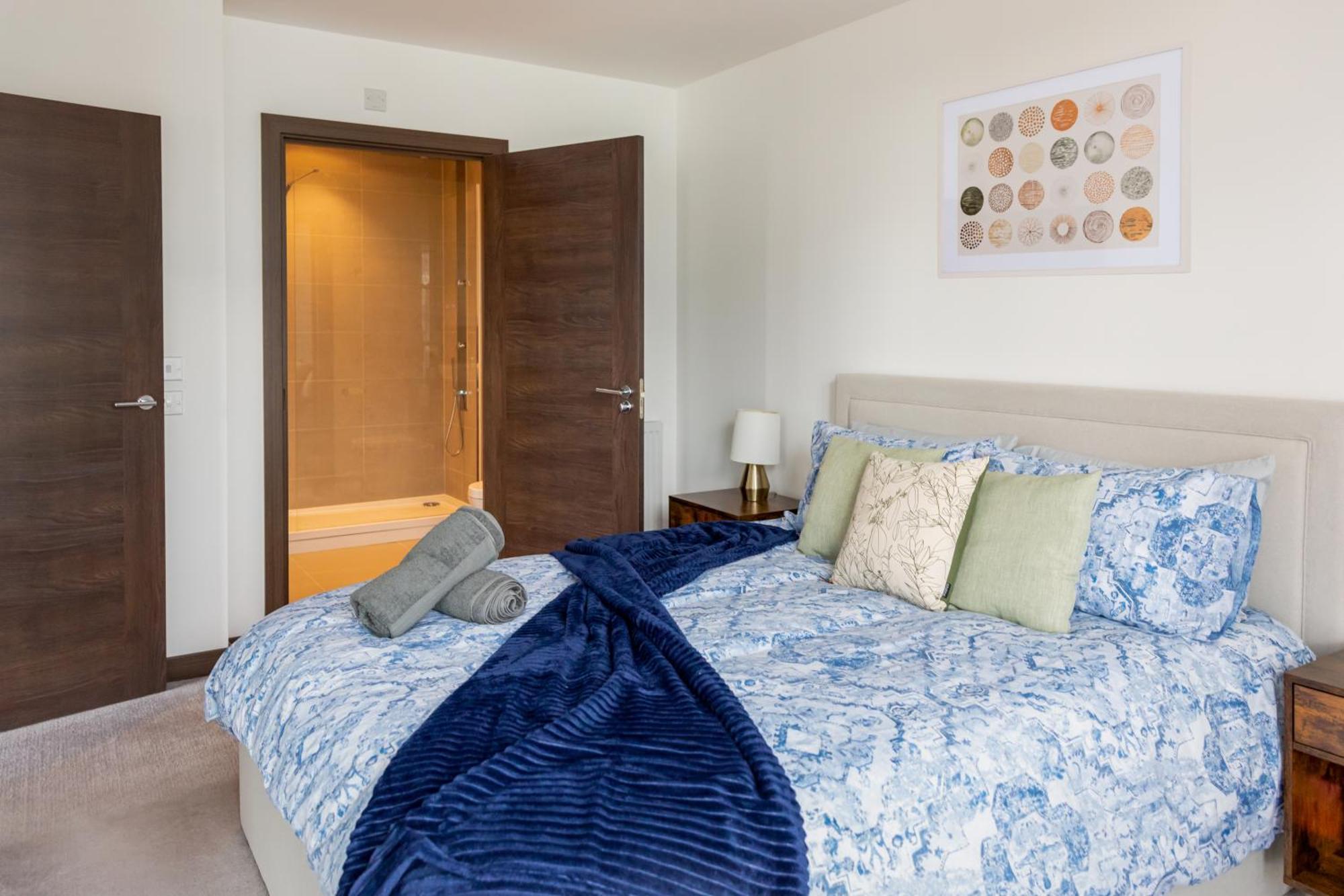 Luxury Penthouse 3 Bedroom & Parking